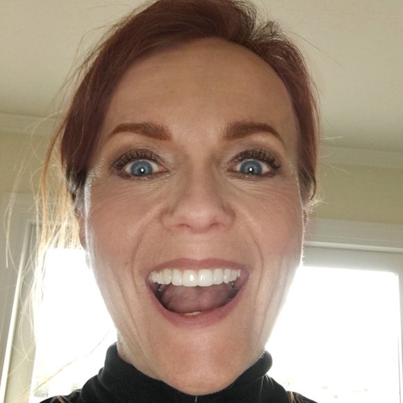 Meet your Posher - Picture 1 of 2